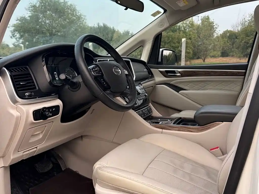GAC Motor Trumpchi M8 — фото 8