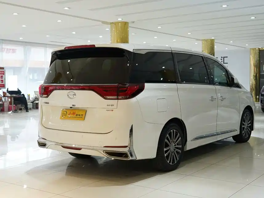 GAC Motor Trumpchi M8 — фото 22