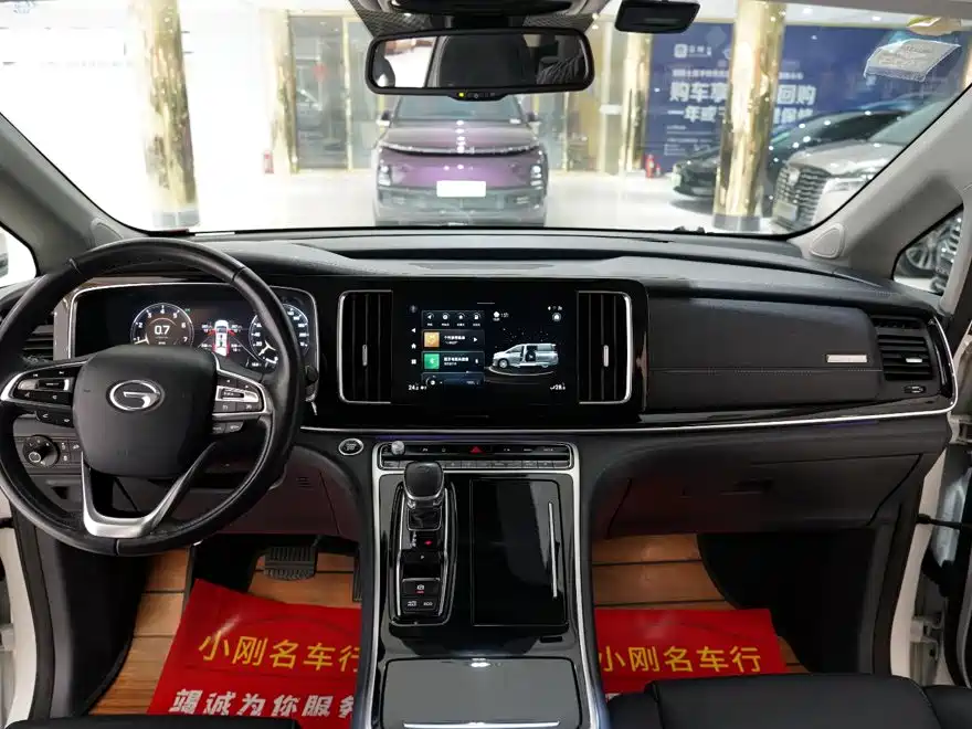 GAC Motor Trumpchi M8 — фото 4