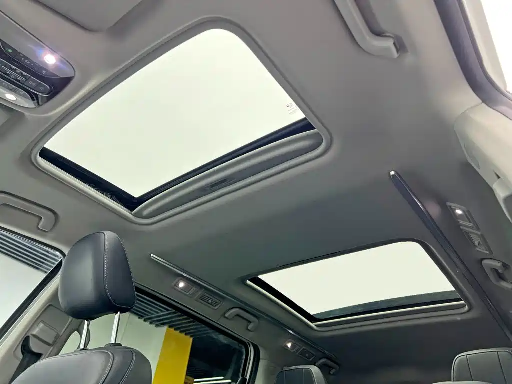 GAC Motor Trumpchi M8 — фото 18
