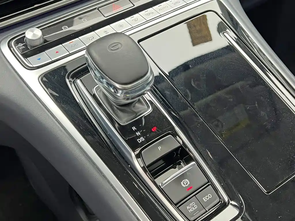 GAC Motor Trumpchi M8 — фото 20