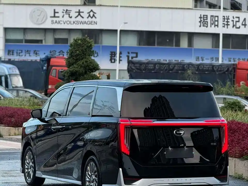 GAC Motor Trumpchi M8 — фото 9