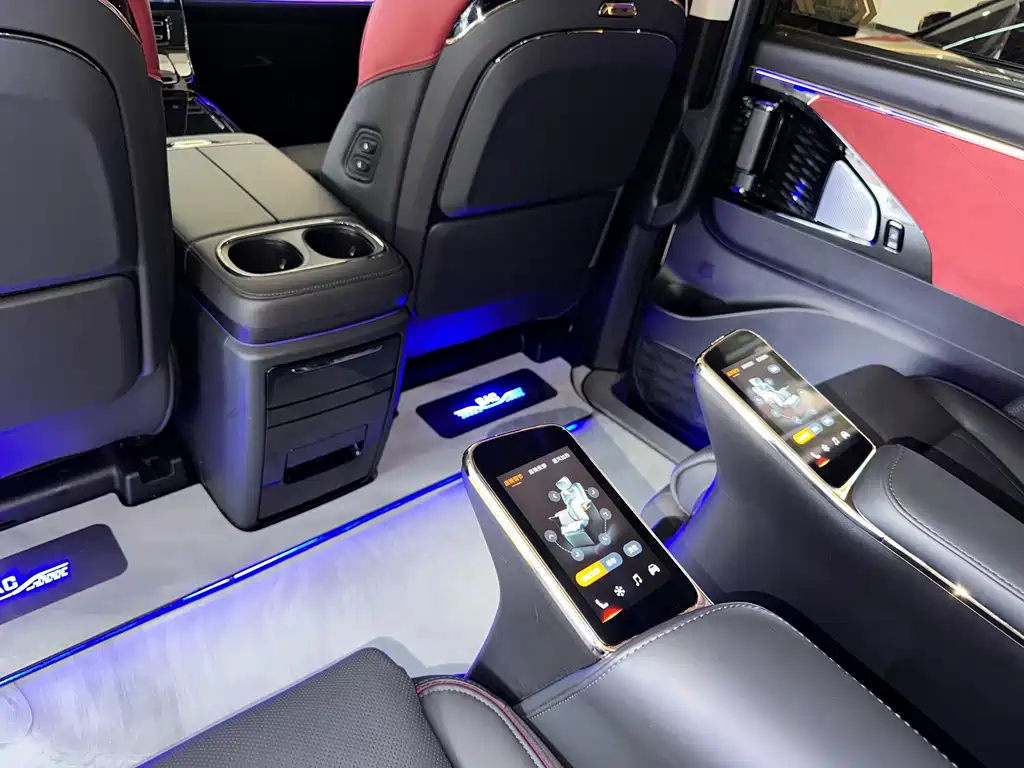 GAC Motor Trumpchi E9 — фото 15