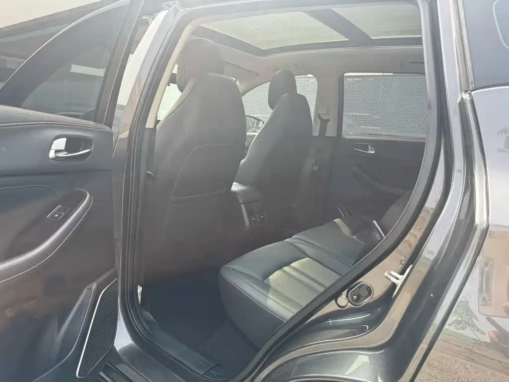 GAC Motor Trumpchi GS4 — фото 8