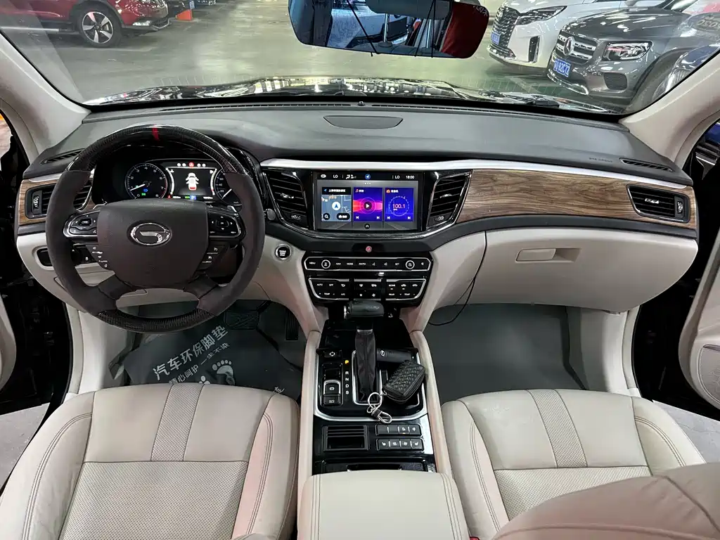 GAC Motor Trumpchi GS8 — фото 13