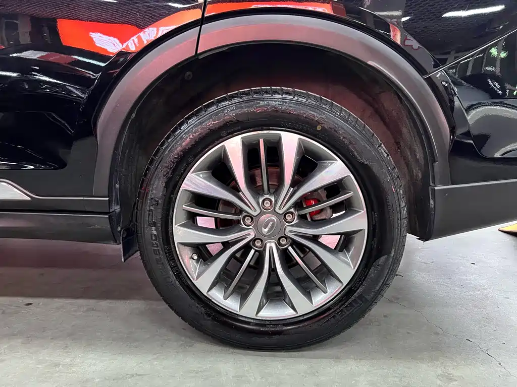 GAC Motor Trumpchi GS8 — фото 18