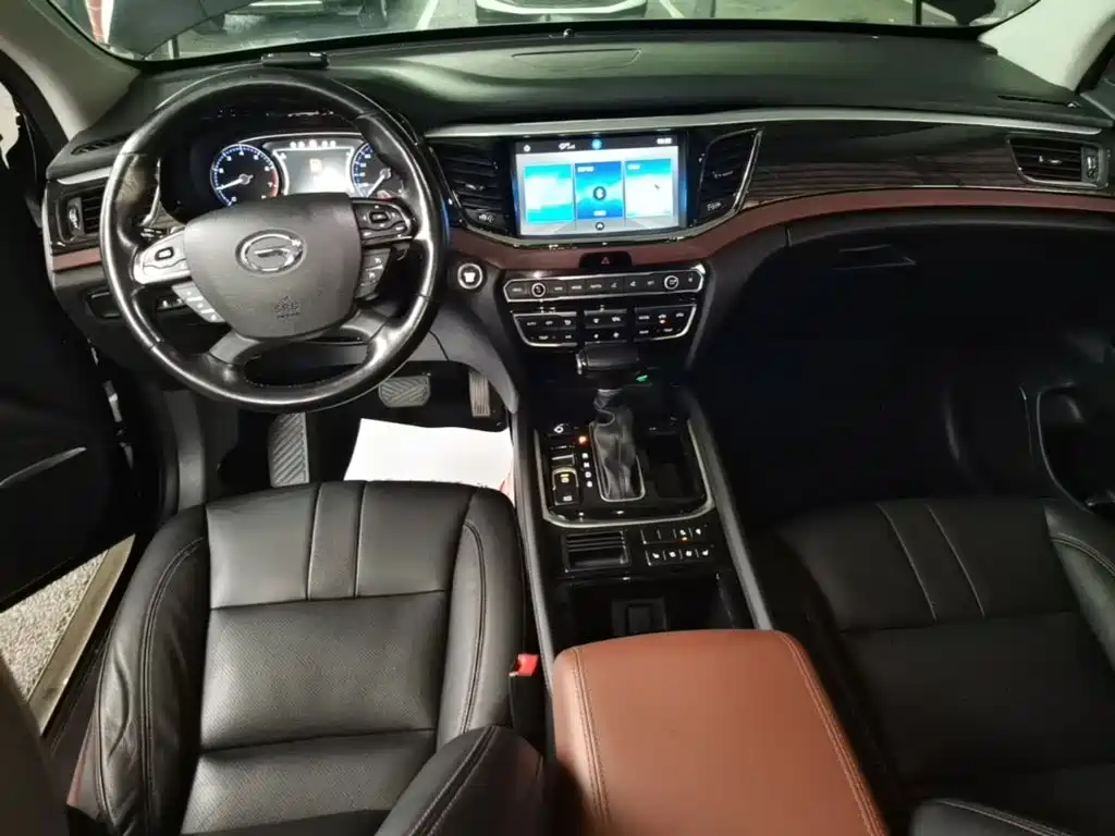 GAC Motor Trumpchi GS8 — фото 10