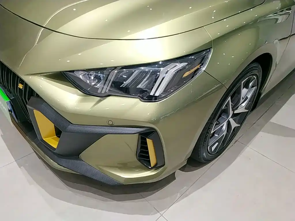 GAC Motor Shadow Leopard — фото 24