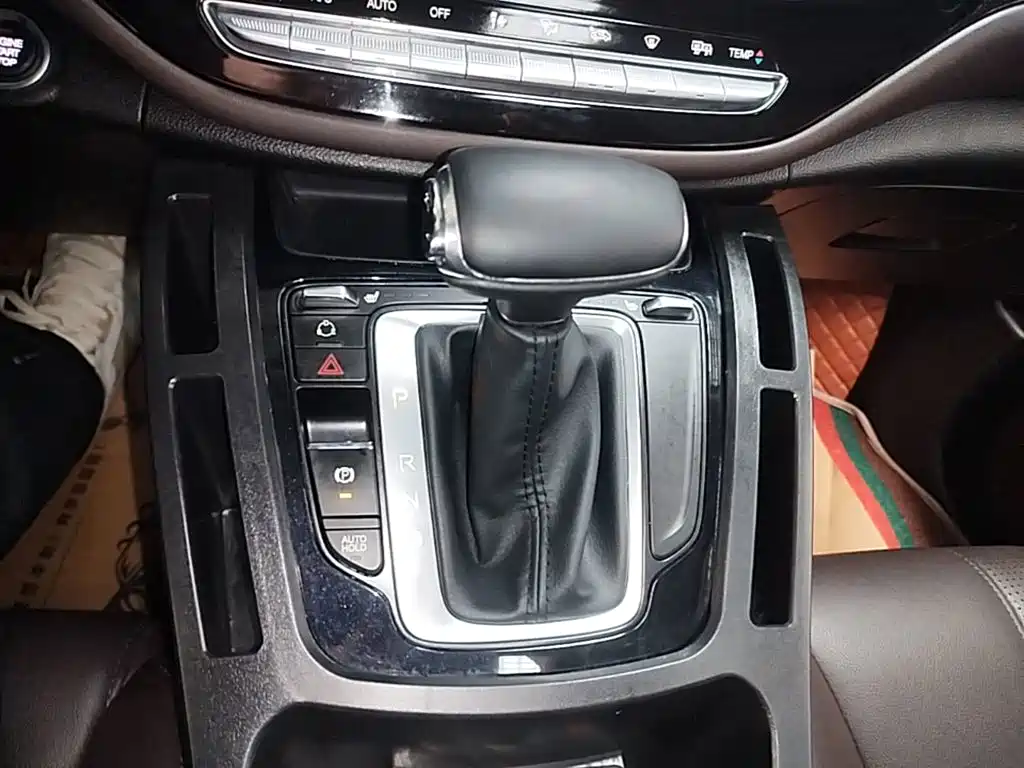 GAC Motor Trumpchi M6 — фото 14