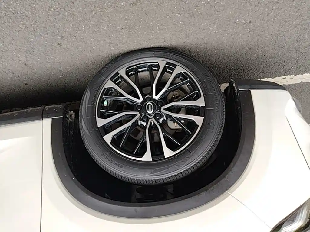 GAC Motor GS4 Plus — фото 23