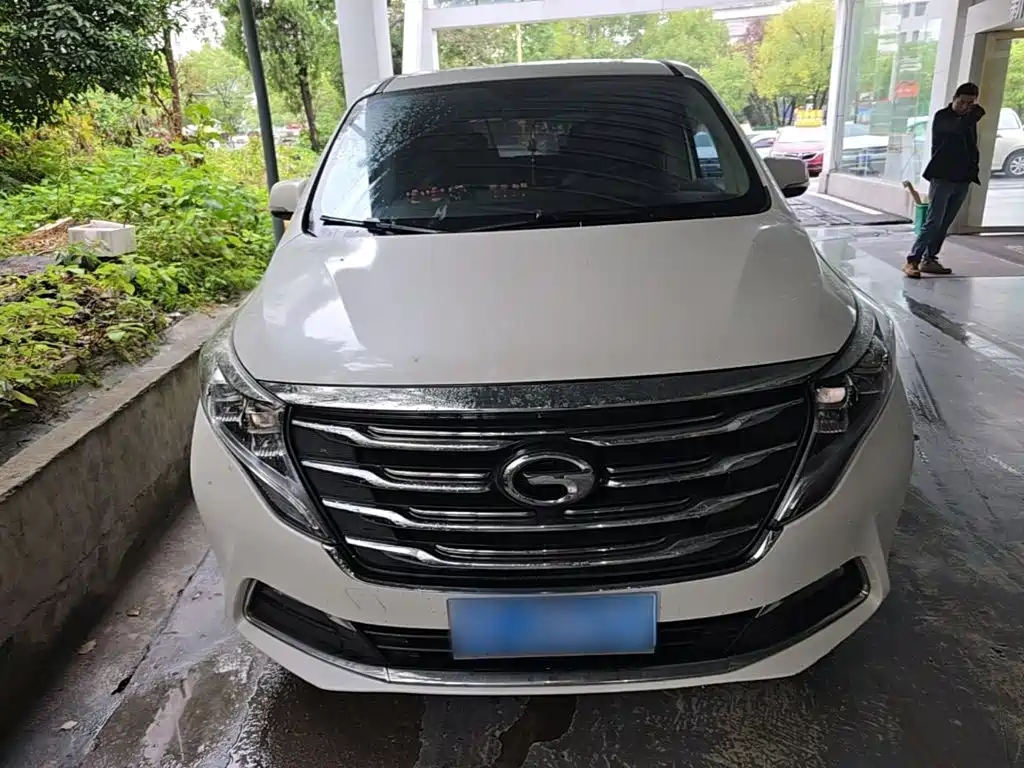 GAC Motor Trumpchi M8 — фото 3