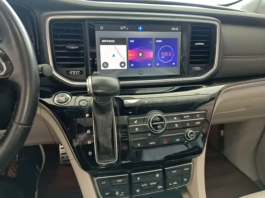 GAC Motor Trumpchi M8 — фото 13