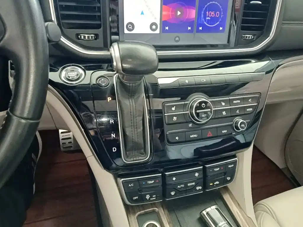 GAC Motor Trumpchi M8 — фото 14