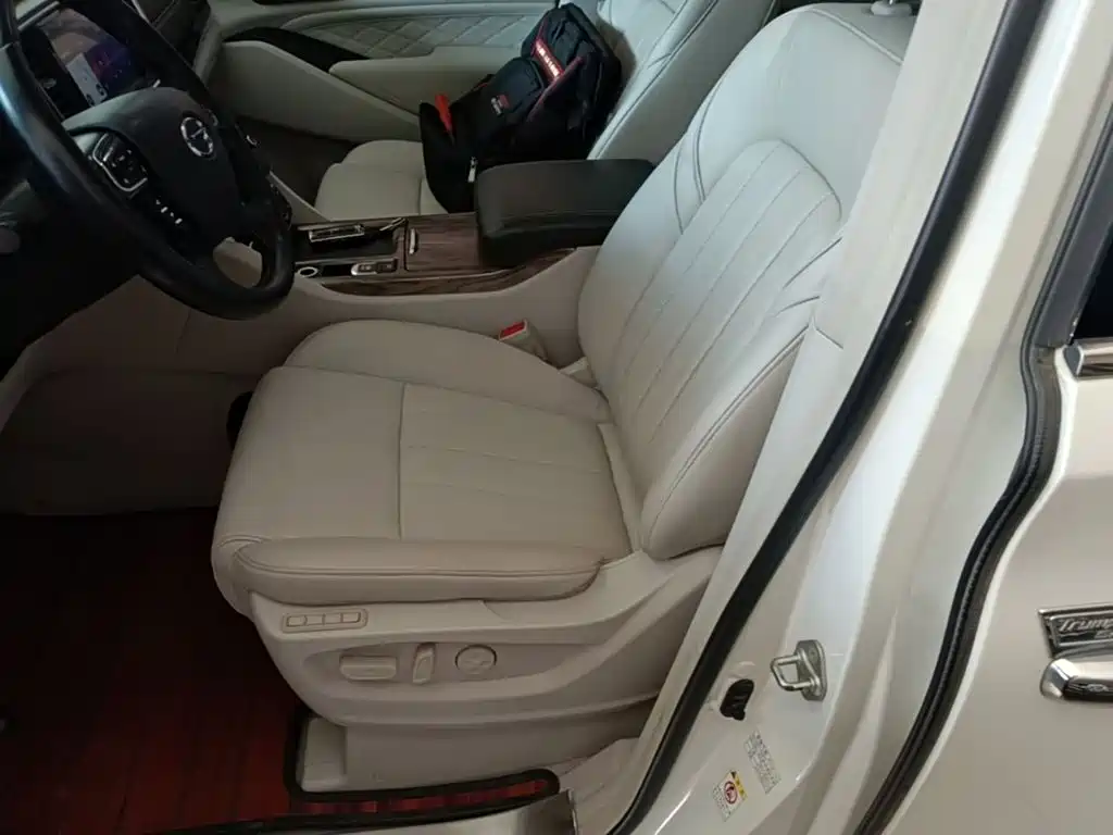 GAC Motor Trumpchi M8 — фото 15