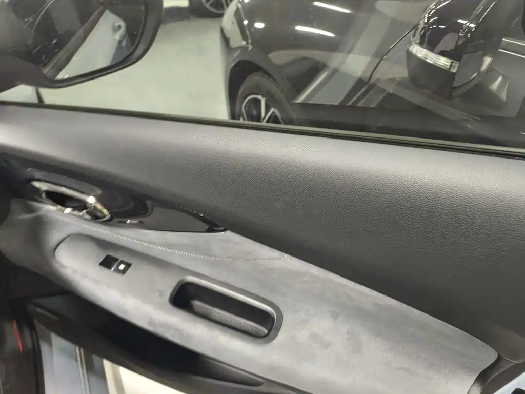 GAC Motor Shadow Leopard — фото 13