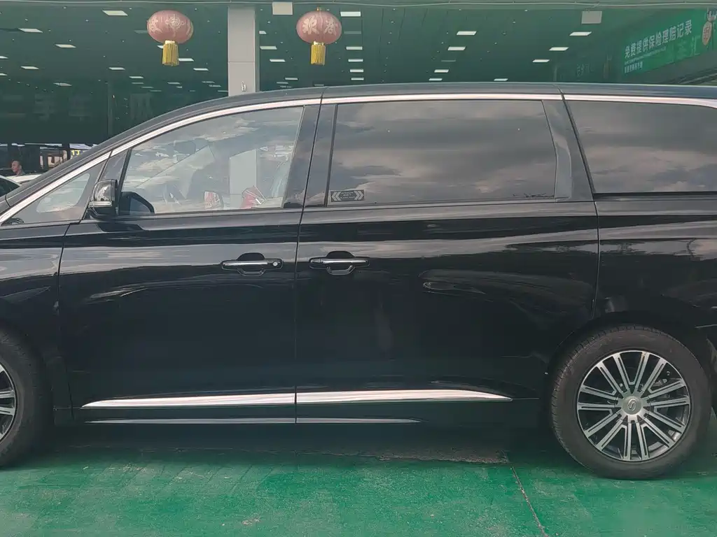 GAC Motor Trumpchi M8 — фото 4