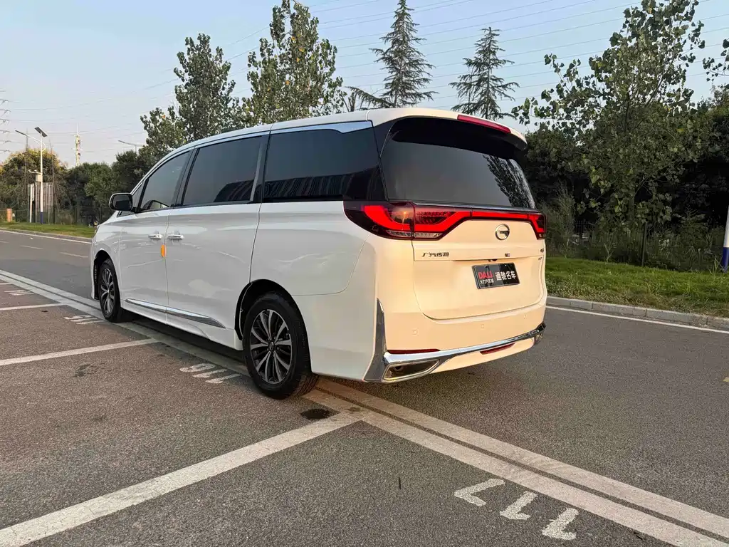 GAC Motor Trumpchi M8 — фото 10