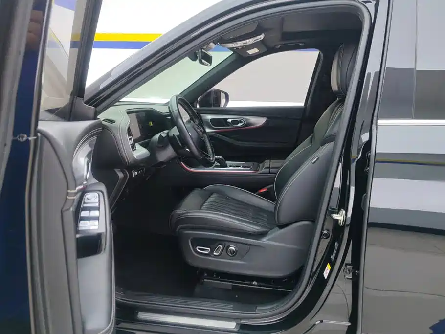 GAC Motor Trumpchi GS8 — фото 9