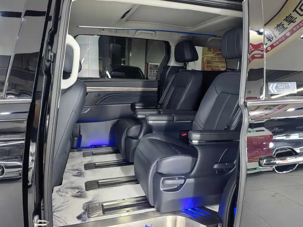 GAC Motor Trumpchi M8 — фото 11
