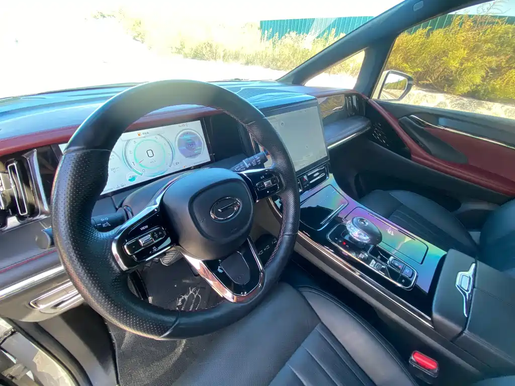 GAC Motor Trumpchi M8 — фото 14