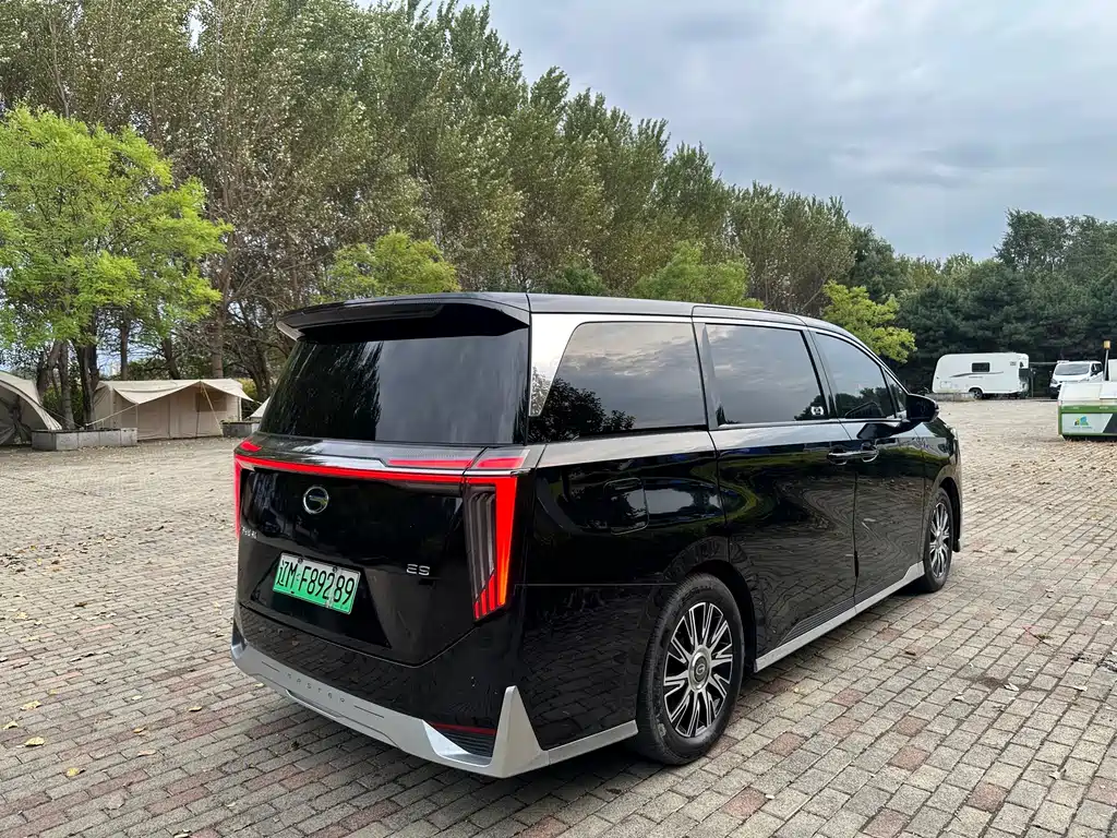 GAC Motor Trumpchi E9 — фото 9