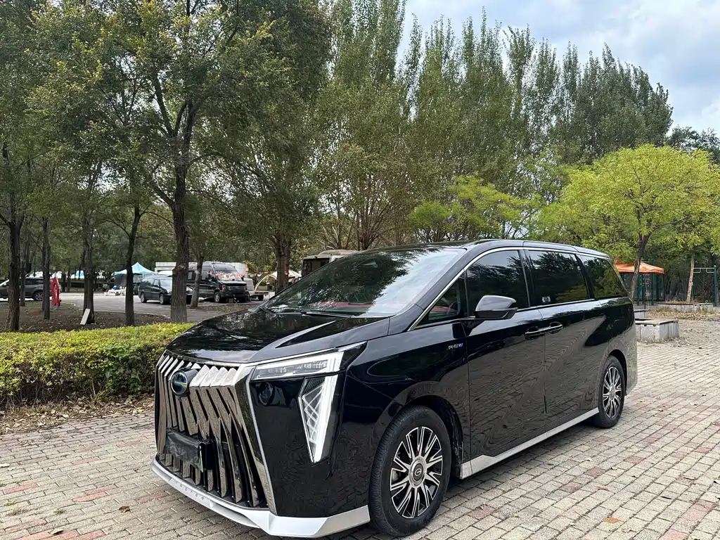 GAC Motor Trumpchi E9