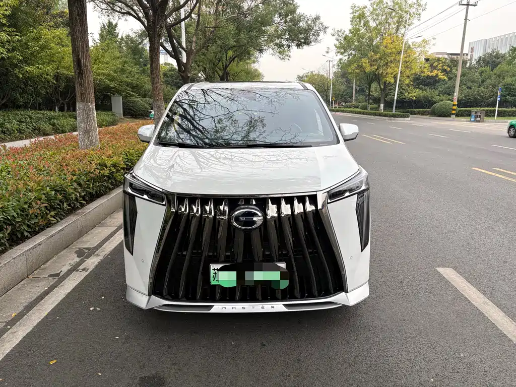 GAC Motor Trumpchi E9 — фото 2