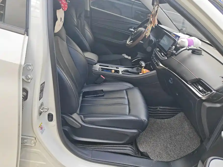 GAC Motor Trumpchi GA4 — фото 8