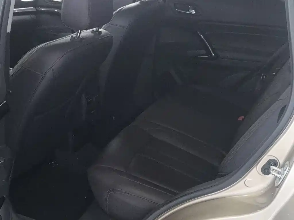 GAC Motor Trumpchi GS4 — фото 11