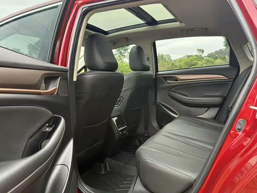 GAC Motor Trumpchi GA6 — фото 16