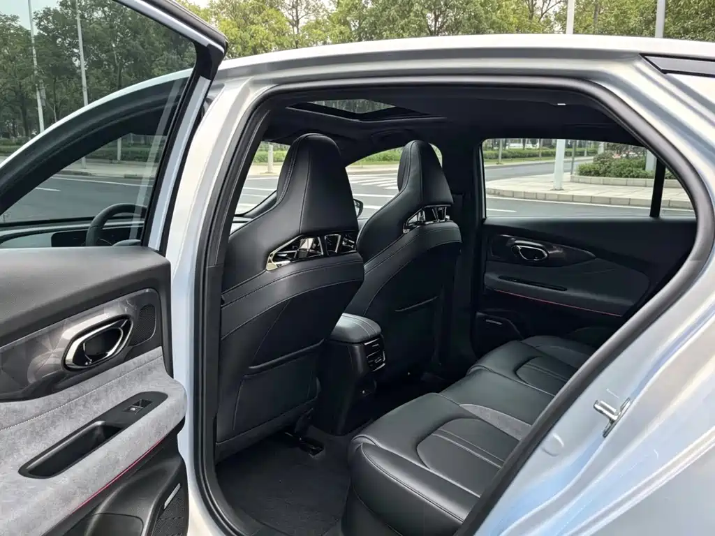 GAC Motor Shadow Leopard — фото 4