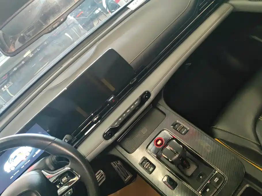 GAC Motor Shadow Leopard — фото 13