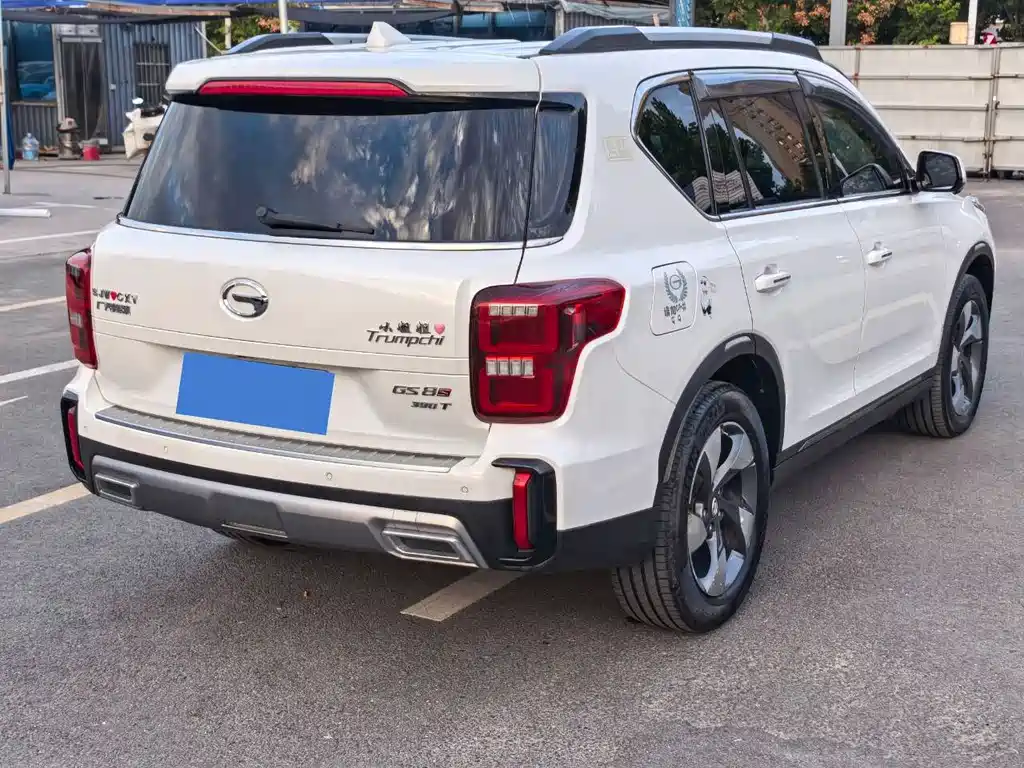 GAC Motor Trumpchi GS8 — фото 18