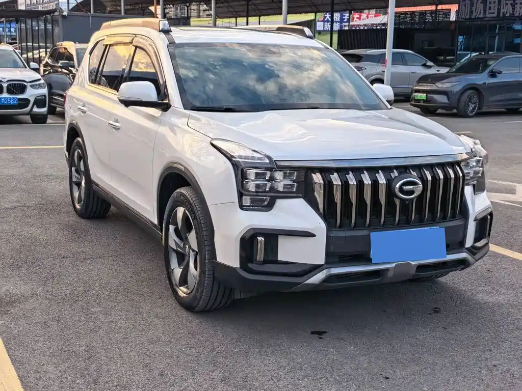 GAC Motor Trumpchi GS8 — фото 3
