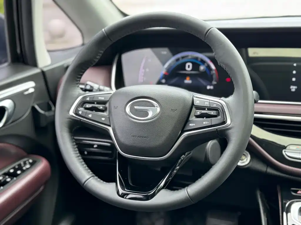GAC Motor Trumpchi M6 — фото 14