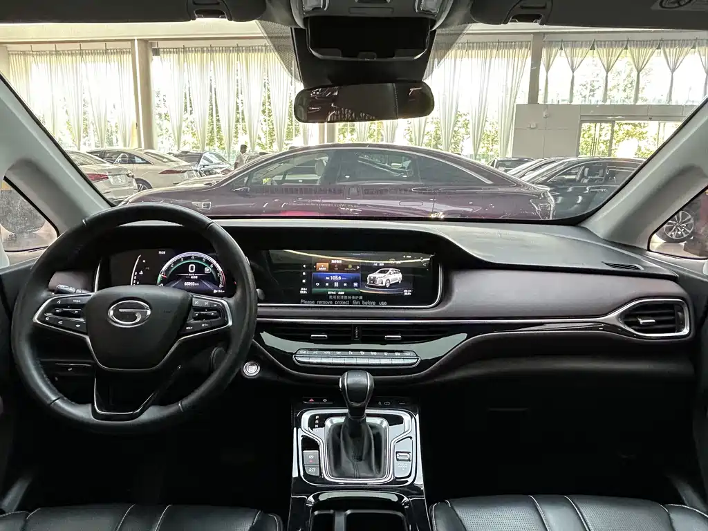 GAC Motor Trumpchi M6 — фото 16