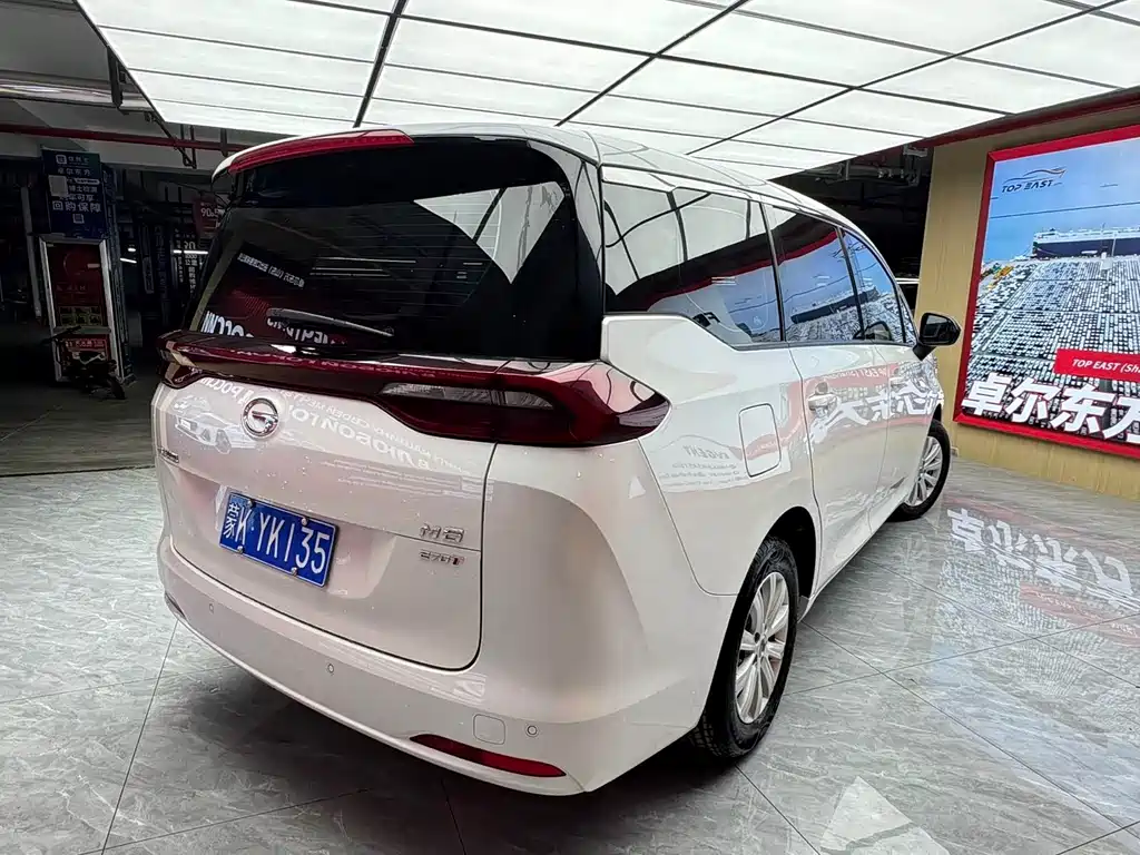 GAC Motor Trumpchi M6 — фото 5