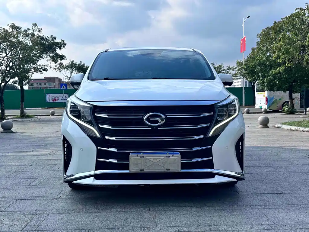 GAC Motor Trumpchi M8 — фото 3