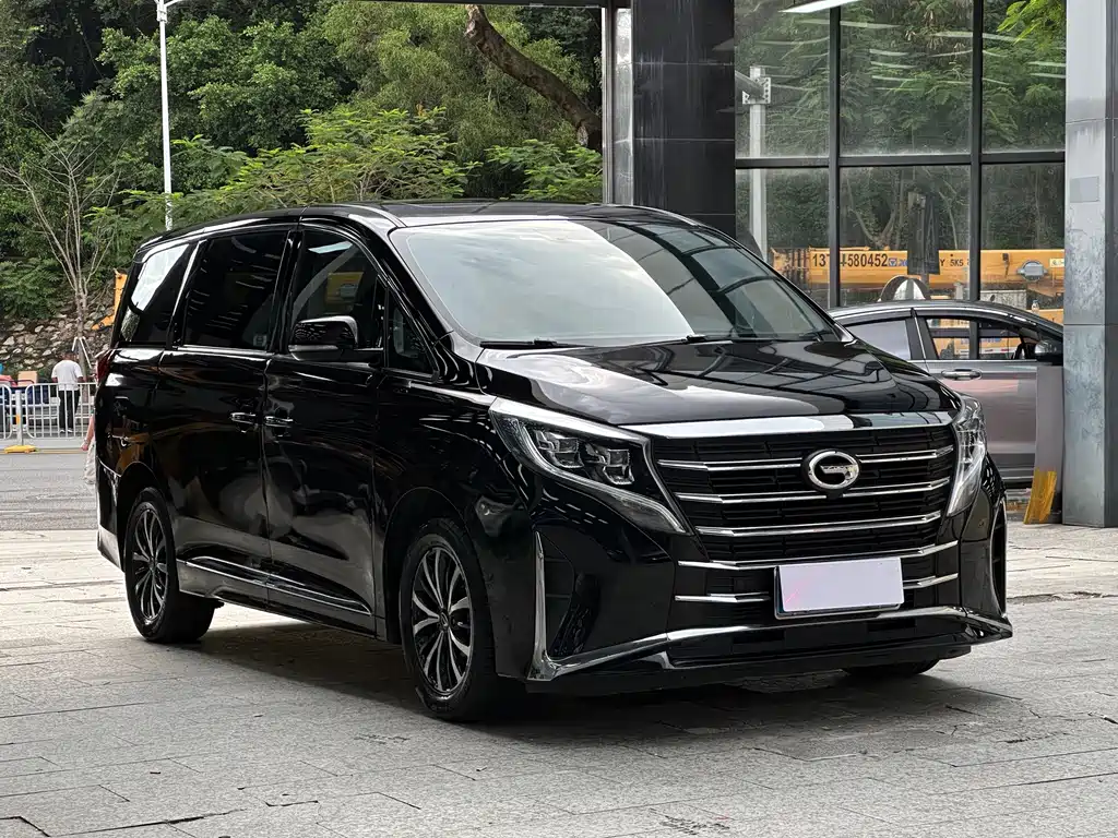 GAC Motor Trumpchi M8 — фото 3