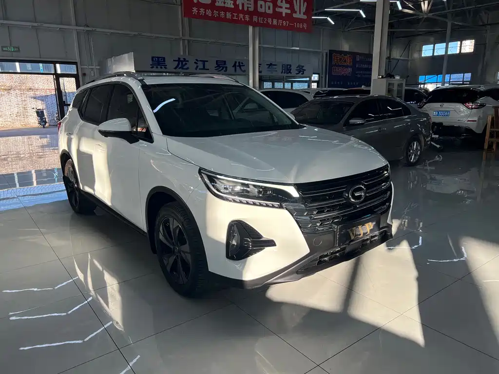 GAC Motor Trumpchi GS4 — фото 3