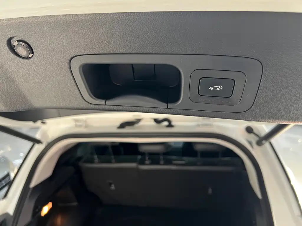 GAC Motor Trumpchi GS4 — фото 21
