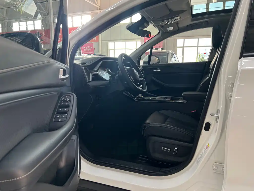 GAC Motor Trumpchi GS4 — фото 4