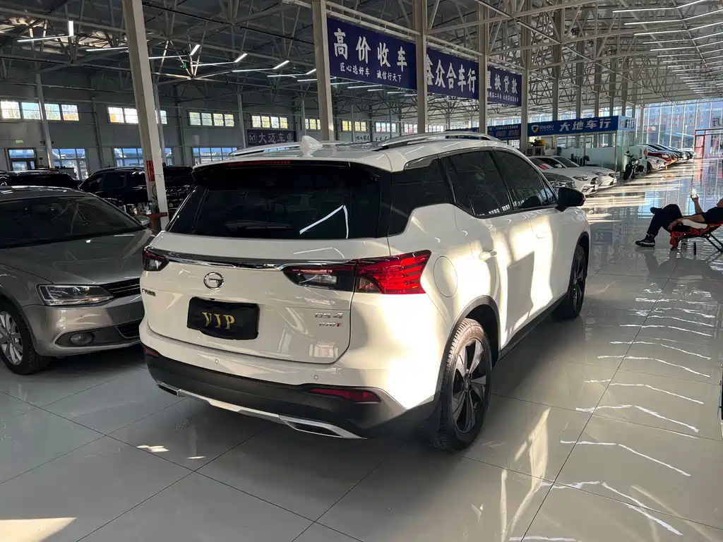 GAC Motor Trumpchi GS4 — фото 9