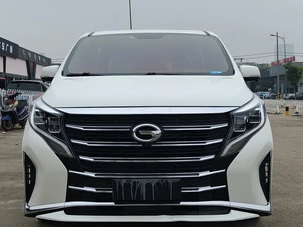 GAC Motor Trumpchi M8