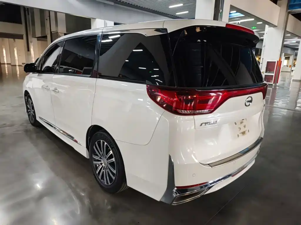 GAC Motor Trumpchi M8 — фото 5