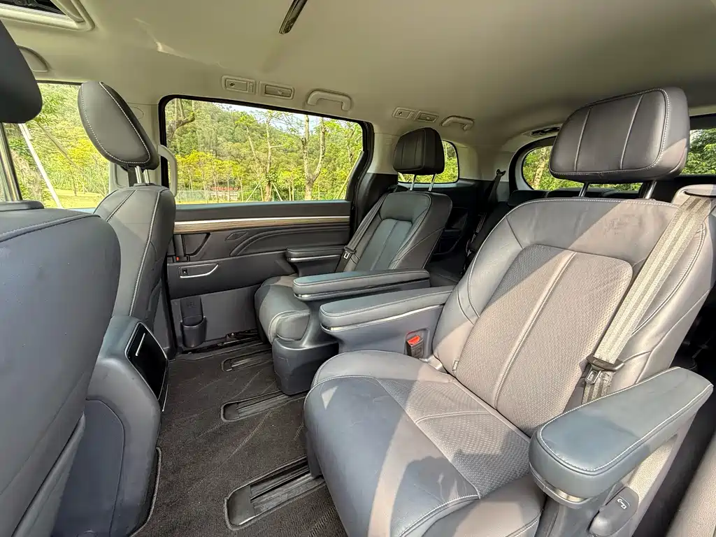 GAC Motor Trumpchi M8 — фото 6