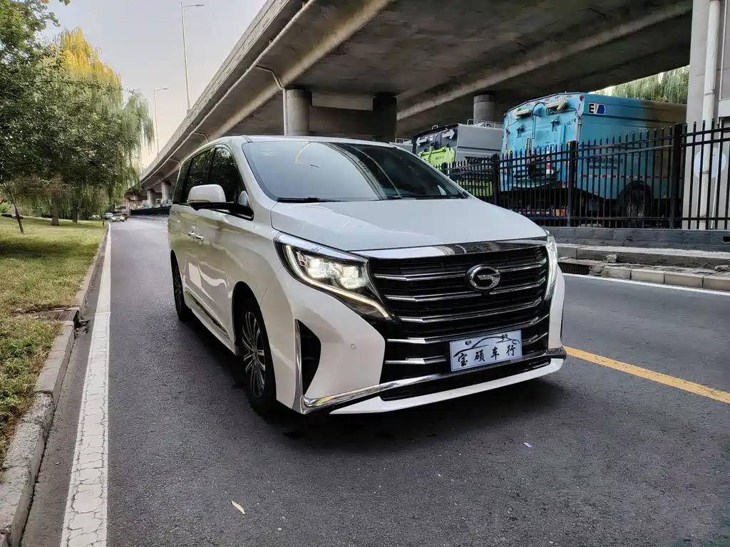 GAC Motor Trumpchi M8 — фото 3