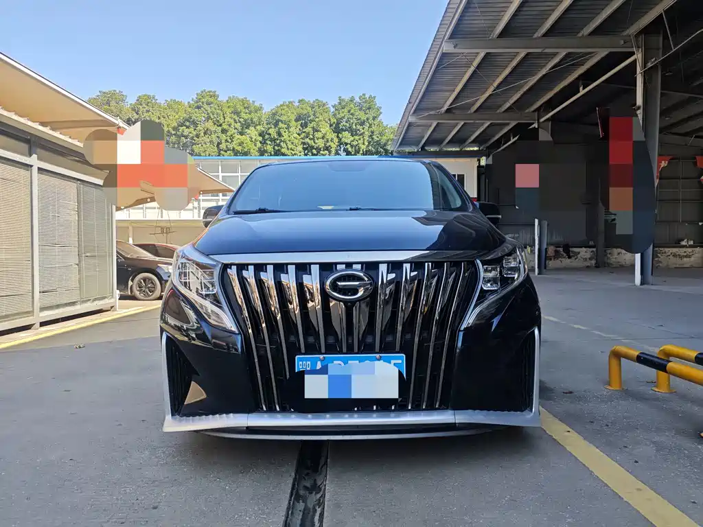 GAC Motor Trumpchi M8 — фото 2