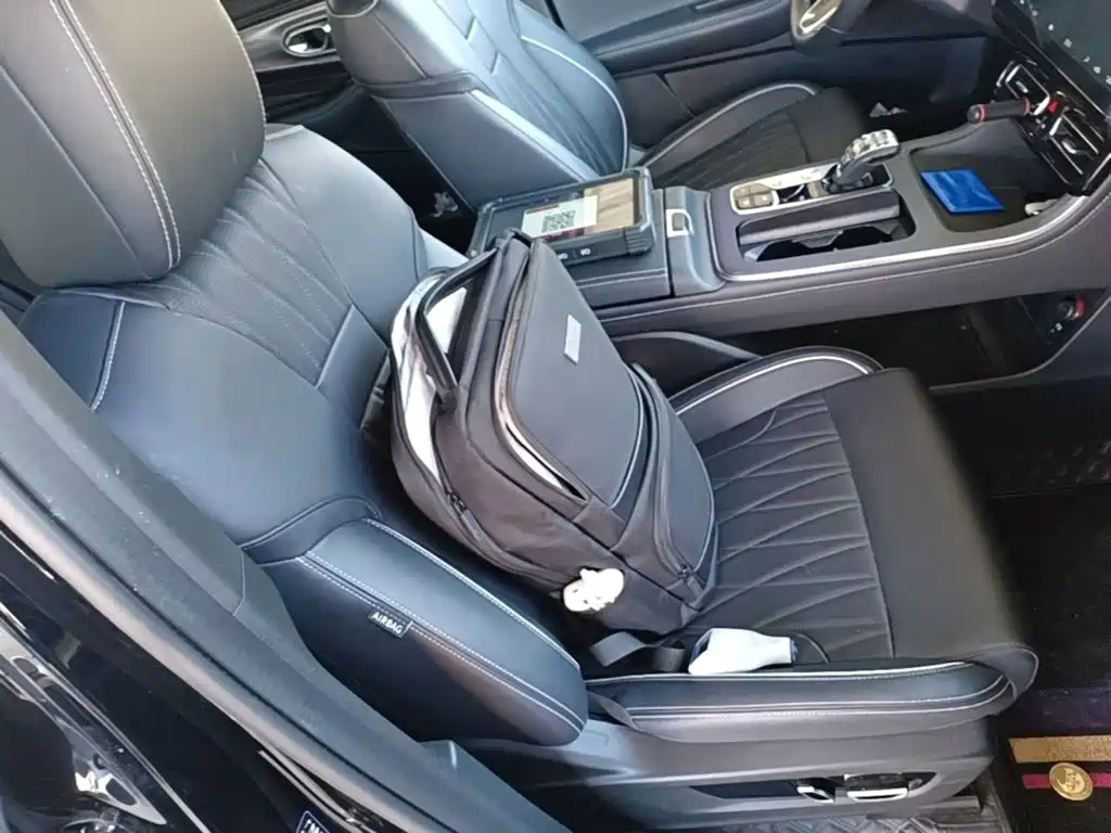 GAC Motor Trumpchi GS8 — фото 25