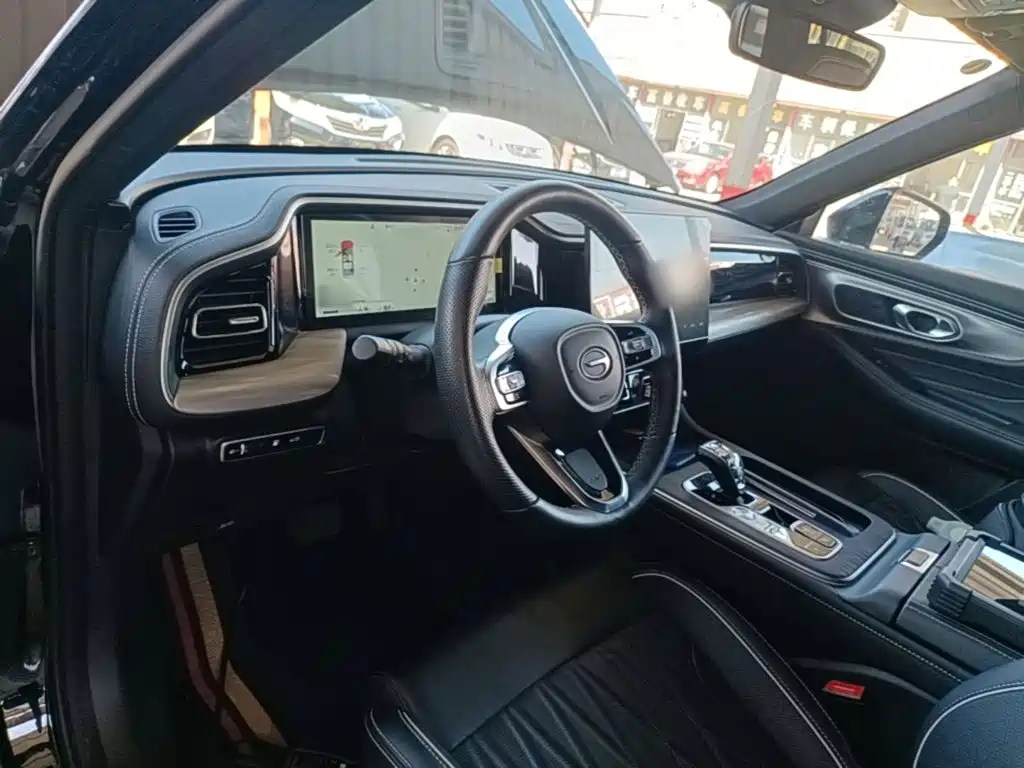 GAC Motor Trumpchi GS8 — фото 10